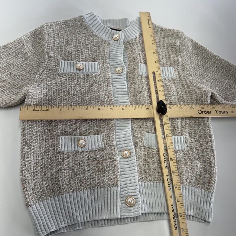 EUC • Urban Revivo Sweater - Picture 5 of 8